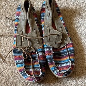 Twisted X Aztec print loafer boat shoe rare